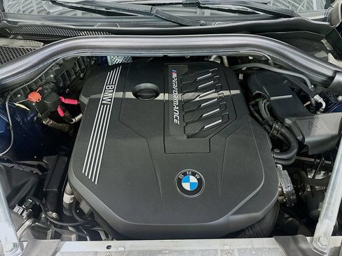 Used 2026 BMW 530i xDrive w/ Executive Package AWD/4WD image 32