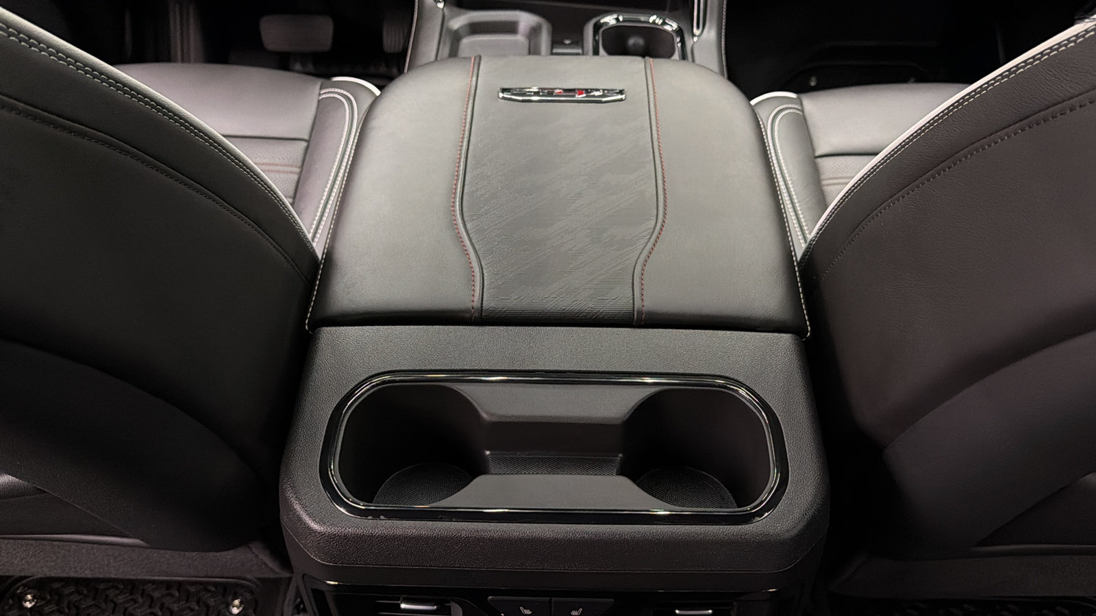 Used 2026 GMC Sierra 2500 AT4X AWD/4WD image 38