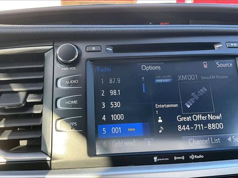 Used 2018 Toyota Highlander XLE w/ Protection Package #3 image 34