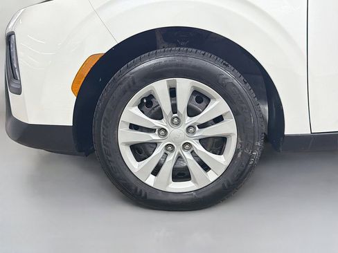 Used 2022 Kia Soul LX FWD image 29