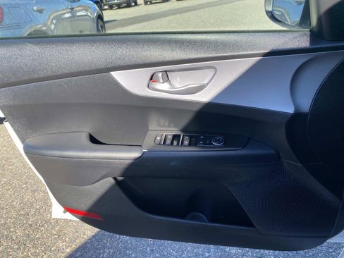 Used 2024 Kia Forte LXS image 20