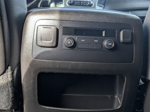 Used 2015 GMC Yukon SLE w/ Convenience Package image 13