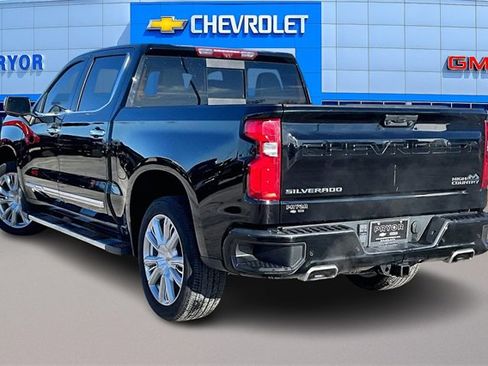 Used 2024 Chevrolet Silverado 1500 High Country w/ Technology Package image 4