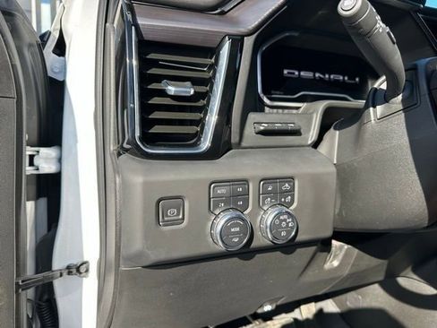Used 2024 GMC Sierra 3500 Denali Ultimate image 26