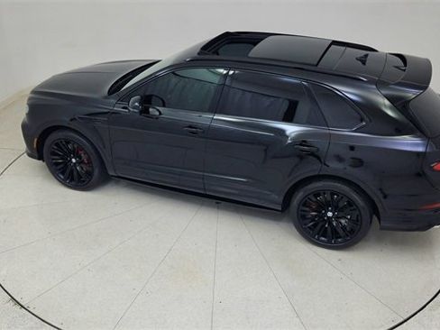 Used 2022 Bentley Bentayga Speed image 75