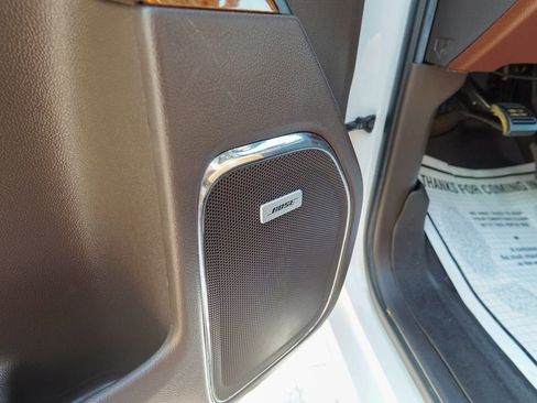 Used 2018 Chevrolet Silverado 1500 High Country image 18