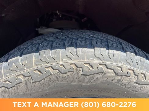 Used 2023 Chevrolet Silverado 1500 RST AWD/4WD image 11