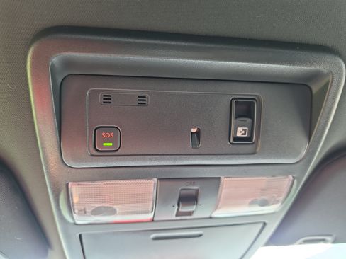Used 2023 Nissan Titan PRO-4X AWD/4WD image 34