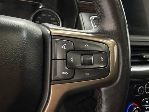 Used 2021 Chevrolet Suburban High Country AWD/4WD image 23
