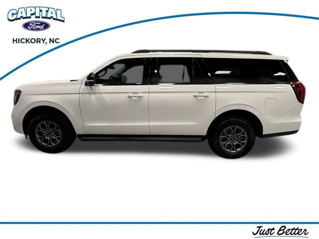Used 2026 Ford Expedition Max Active RWD image 5