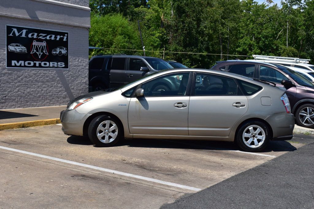 Used 2008 Toyota Prius w/ Pkg 5 FWD image 3
