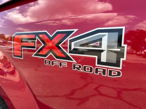Used 2020 Ford F150 XLT w/ Equipment Group 302A Luxury AWD/4WD image 12