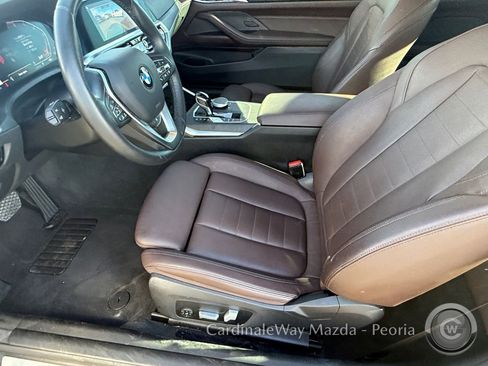 Used 2021 BMW 430i Coupe w/ Premium Package image 14