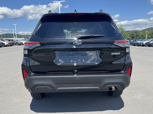 New 2026 Subaru Forester Touring AWD/4WD image 4