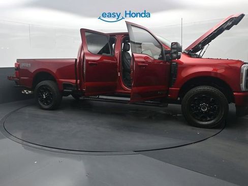 Used 2025 Ford F250 Lariat w/ Black Appearance Package AWD/4WD image 35