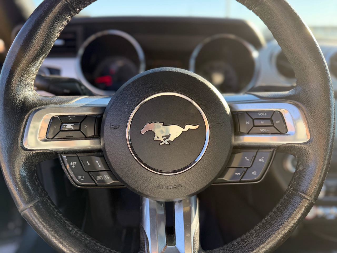 Used 2015 Ford Mustang GT Premium w/ Equipment Group 401A RWD image 16
