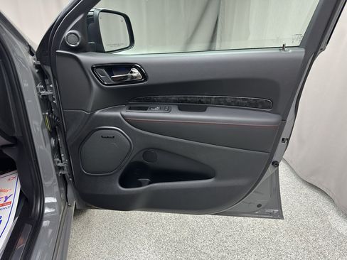Used 2025 Dodge Durango R/T AWD/4WD image 17