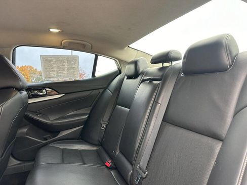 Used 2016 Nissan Maxima 3.5 SV image 15