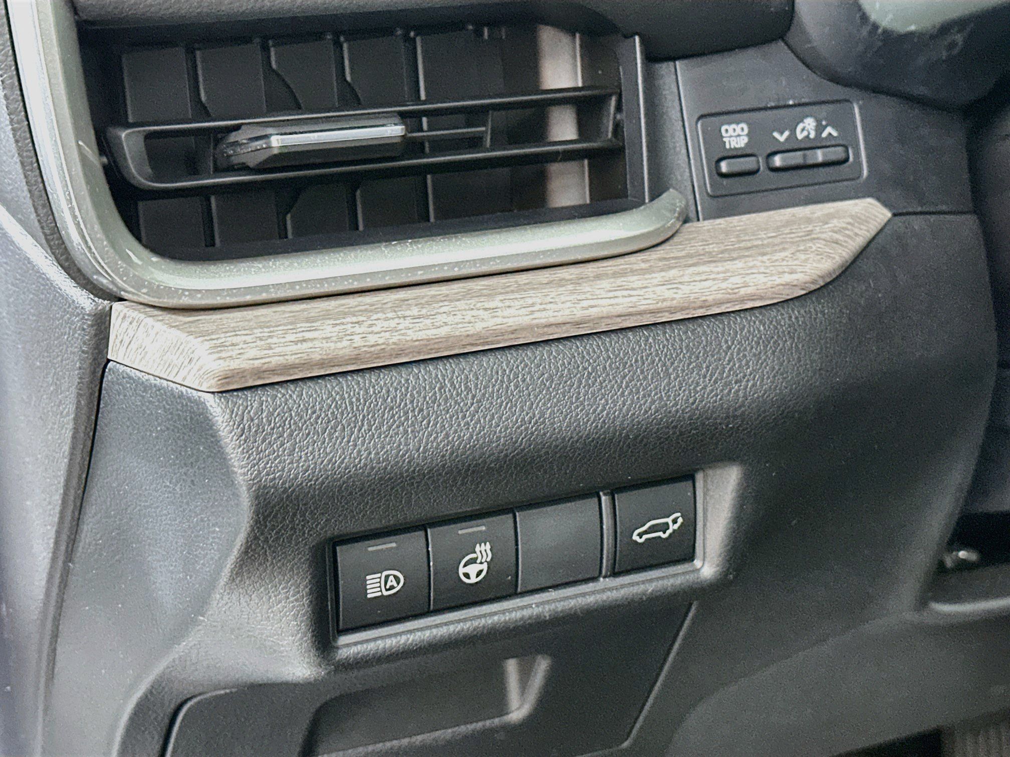 Used 2025 Toyota Grand Highlander AWD image 10