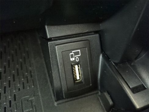 Used 2021 Mercedes-Benz C 300 4MATIC Cabriolet w/ Multimedia Package image 24