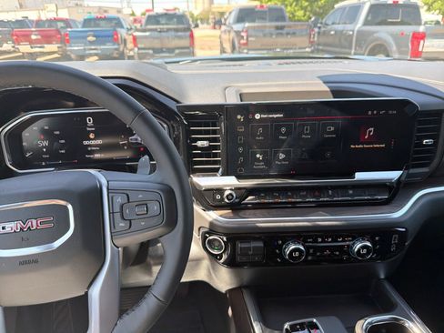 New 2026 GMC Sierra 1500 SLT w/ SLT Premium Package AWD/4WD image 26