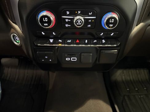 Used 2020 GMC Sierra 2500 SLT w/ Gooseneck/5TH Wheel Package AWD/4WD image 26