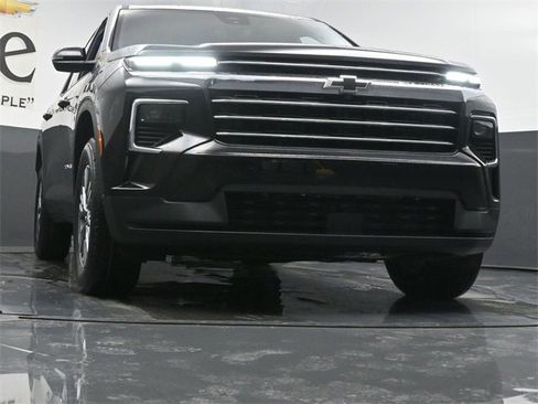 New 2026 Chevrolet Traverse LT w/ Driver Confidence Package image 3