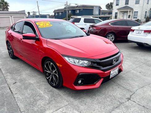 Used 2018 Honda Civic Si image 4
