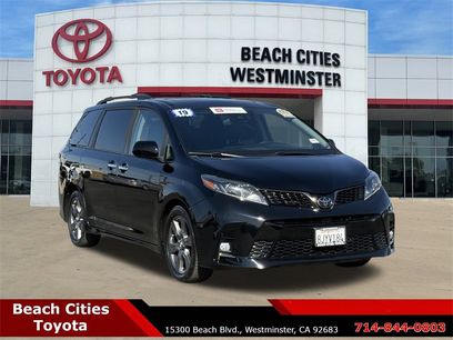 Certified 2019 Toyota Sienna SE