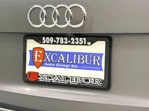 Used 2016 Audi Q5 2.0T Premium Plus w/ Technology Package AWD/4WD image 10