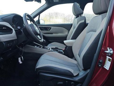 Used 2025 Subaru Forester Premium image 9