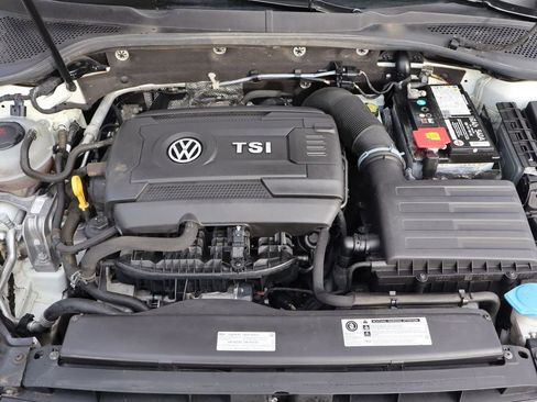 Used 2018 Volkswagen Golf Alltrack S image 40