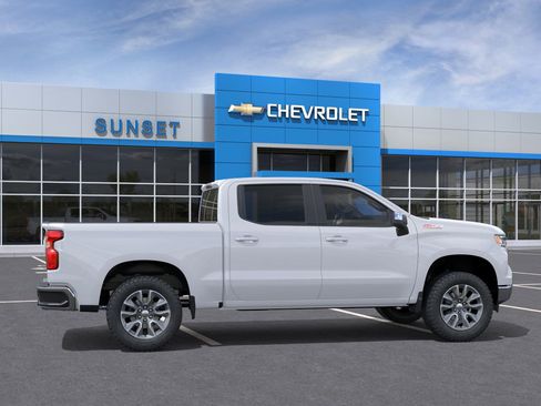 New 2026 Chevrolet Silverado 1500 LT w/ Z71 Off-Road Package image 5