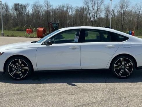 New 2026 Honda Accord SE image 5