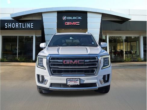 Used 2022 GMC Yukon SLT AWD/4WD image 10