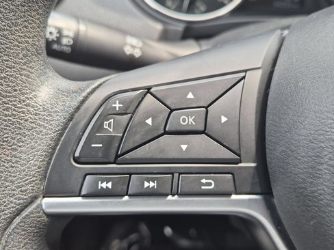 Used 2021 Nissan Rogue Sport S AWD/4WD image 14