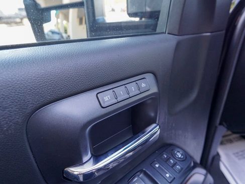 Used 2018 GMC Sierra 3500 Denali w/ Duramax Plus Package AWD/4WD image 17