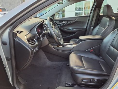 Used 2024 Chevrolet Malibu LT FWD image 6