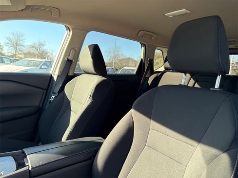 Certified 2025 Nissan Rogue S image 10