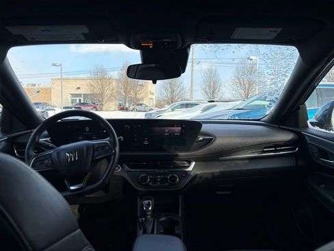 Certified 2024 Buick Envista Preferred w/ Convenience I Package image 20