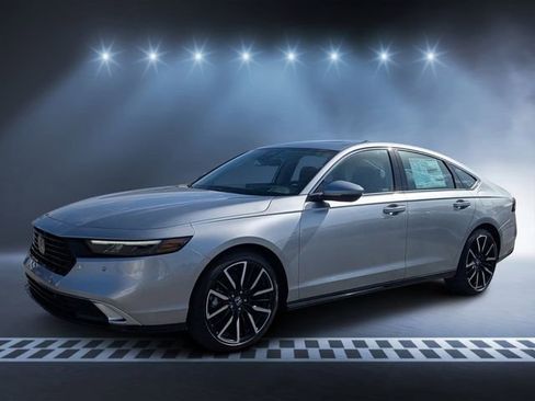 New 2026 Honda Accord Touring image 7