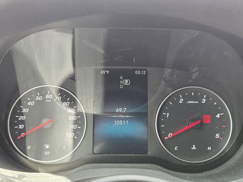 Used 2021 Mercedes-Benz Sprinter 2500 image 9