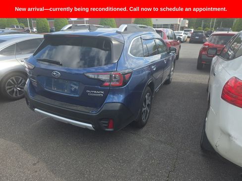 Used 2021 Subaru Outback Touring XT AWD/4WD image 3