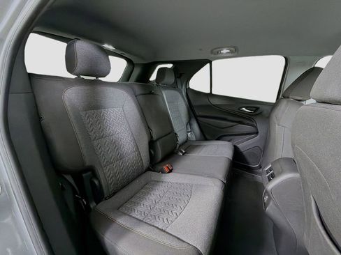 Used 2024 Chevrolet Equinox LT image 31