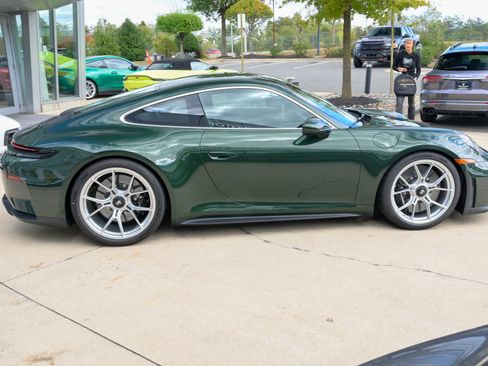 Used 2026 Porsche 911 GT3 image 4