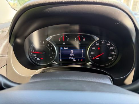 Used 2023 GMC Terrain SLE w/ Driver Convenience Package FWD image 39