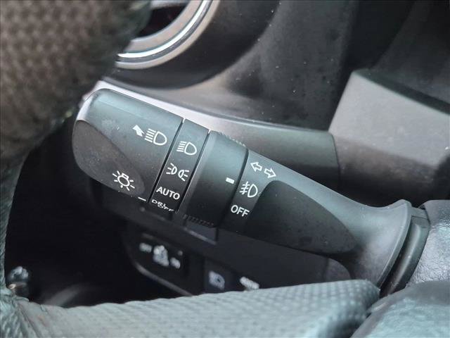 Used 2023 Toyota Tacoma TRD Sport w/ Advanced Technology Package AWD/4WD image 16