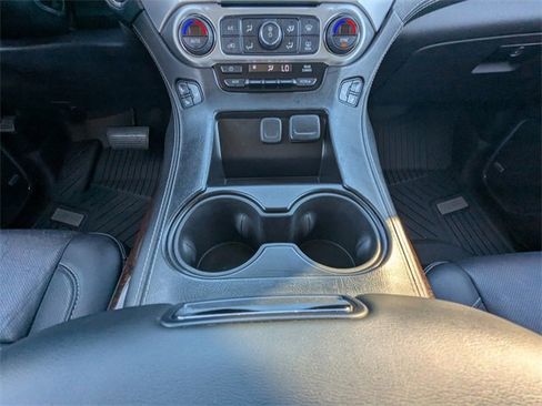 Used 2017 GMC Yukon SLT w/ Open Road Package image 21