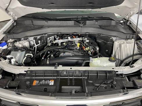 New 2026 Ford Explorer Active RWD image 9