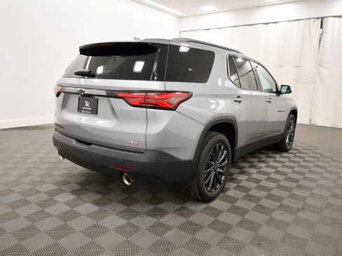 Used 2023 Chevrolet Traverse RS AWD/4WD image 8